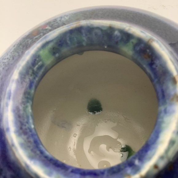 Dark Blue Pottery Lidded Bowl/Container - Picture 8 of 9